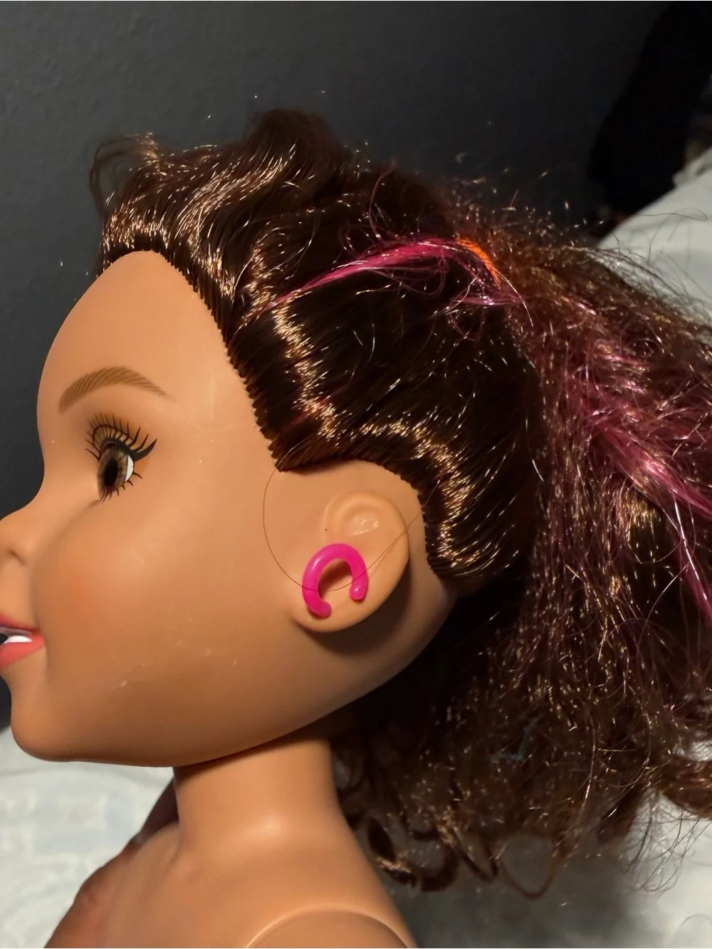 American Girl sisters Lea Brown-Haired Doll with Pink Hair Accents 14.5’